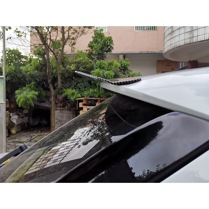 Alerón de techo Audi Q3 2015-2019 tipo DGS fibra de carbono - imagen 3