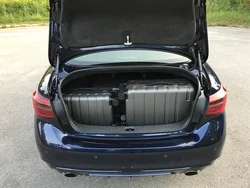 Amortiguadores portón trasero Infiniti Q50 V37 2013-2024 sin alerón