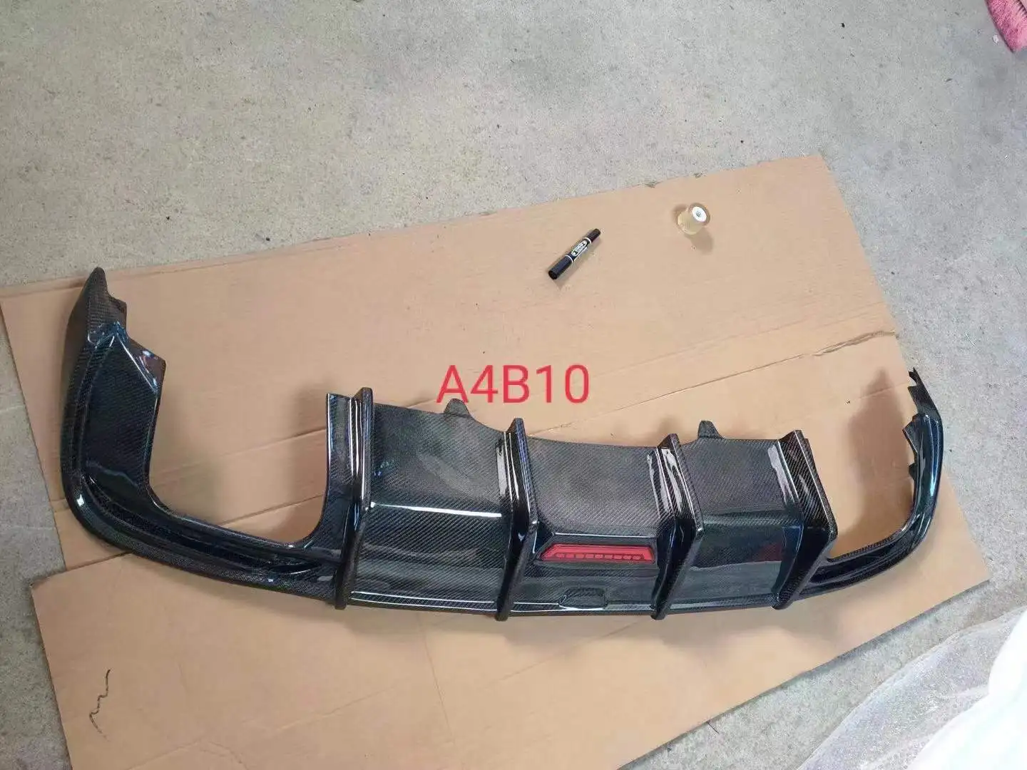 Sistema de escape catback de acero inoxidable para Audi A4 y A5 B8