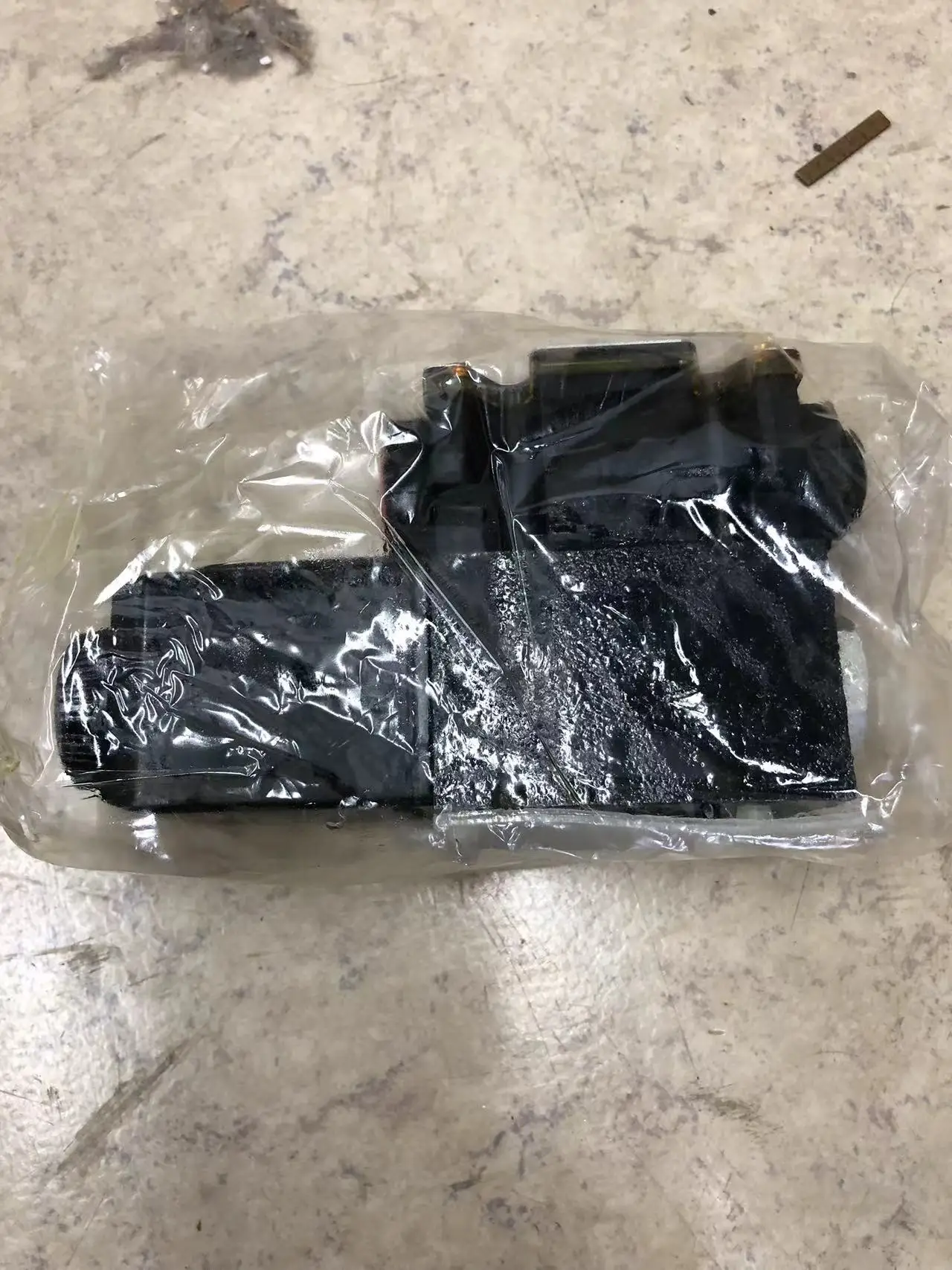 870464 DG4V-3-2A-M-FW-H7-60 DG4V 3 2A M FW H7 60 DG4V32AMFWH760 DG4V5-6CJ-MUH729 EATON 。 Origen de válvula solenoide IH DAN FOSS - imagen 2