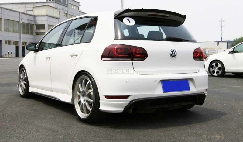 Alerón ABS para techo trasero VW Golf 6 GTI/R20 2008-2013 - imagen 3