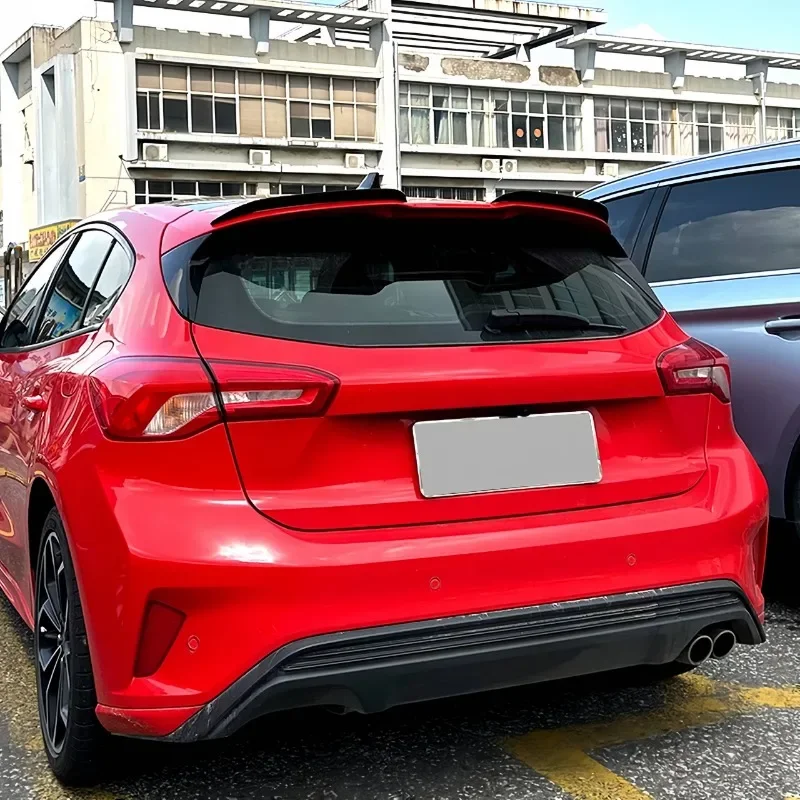 Tapa de alerón trasero estilo Maxton para Ford Focus ST-Line MK4 - imagen 3