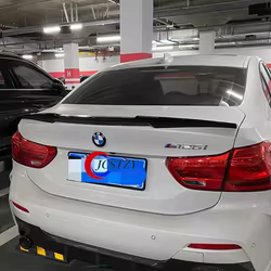 Alerón de maletero BMW F52 Serie 1 Sedán estilo M4 2016-2022