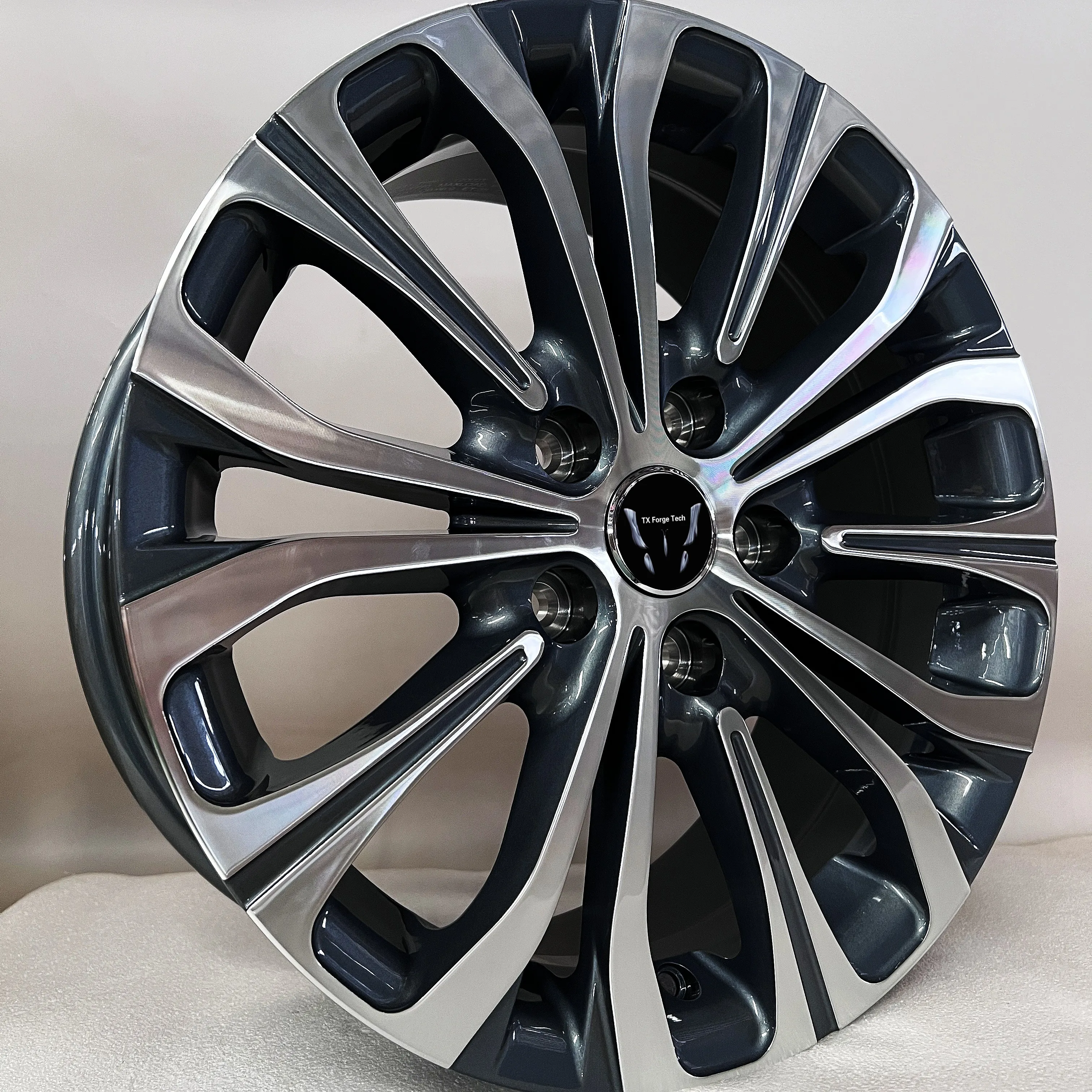 Cubo de rueda forjado D0710 para SUV – alta resistencia - imagen 2