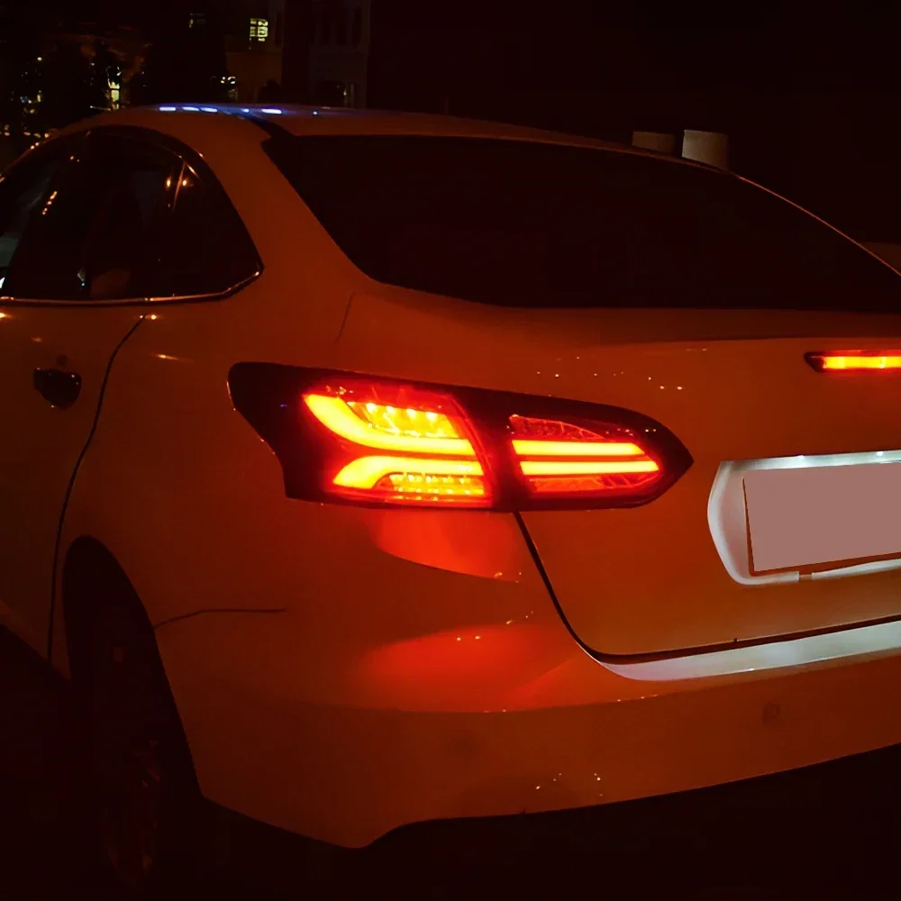 Pilotos traseros LED para Ford Focus 2015-2018