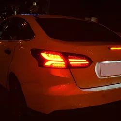 Pilotos traseros LED para Ford Focus 2015-2018