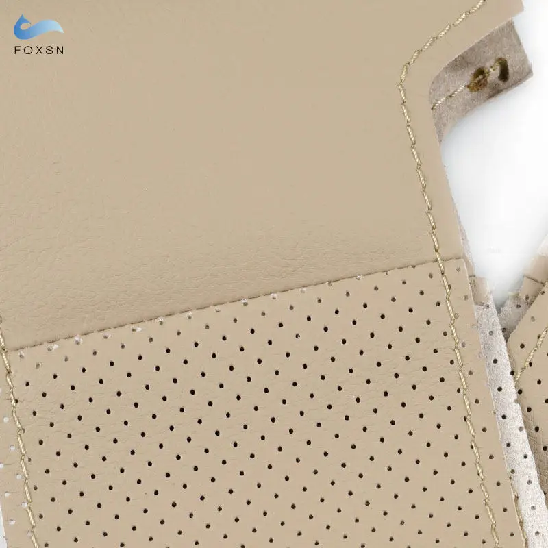 Protector de volante microfibra perforada beige Fiat 500 - imagen 4