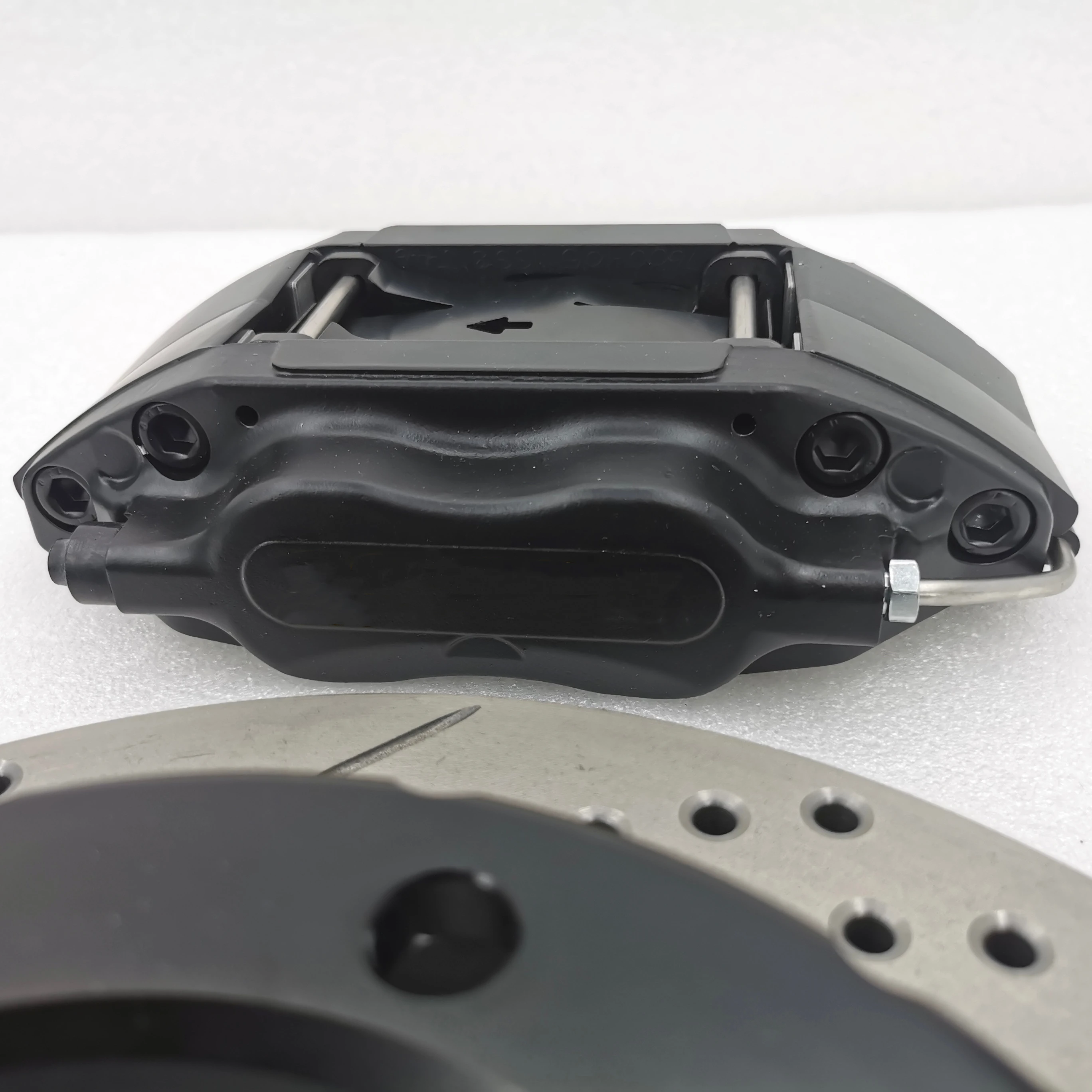 7600 Kit de pinza de freno de 4 pistones para Subaru WRX BMW E46 Ram 1500 E92 Nissan - imagen 3