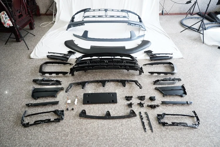 Parachoques delantero con acabado tipo carbono para Porsche Macan