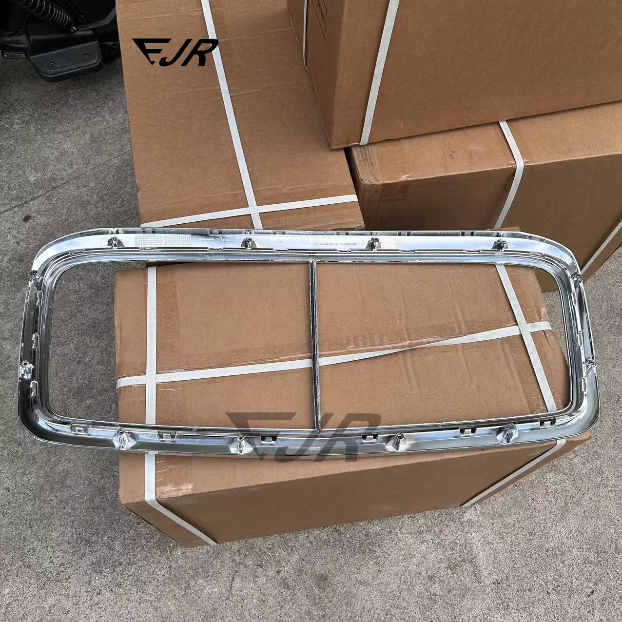 OEM 4W0853667 Barra rejilla radiador cromo – Bentley Flying Spur 2013 - imagen 3