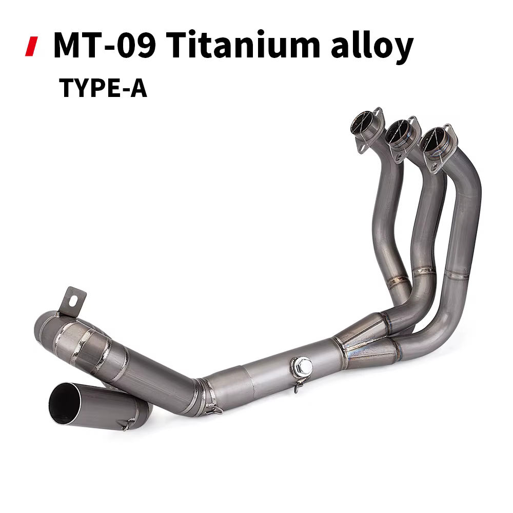 Escape Slip On SCORPIOVIC para MT-09 montado en motocicleta