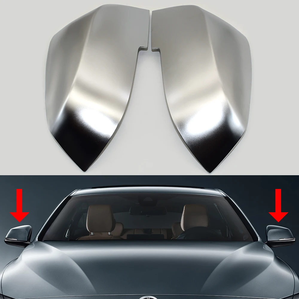 Detalle del ajuste de las cubiertas de espejo retrovisor para BMW