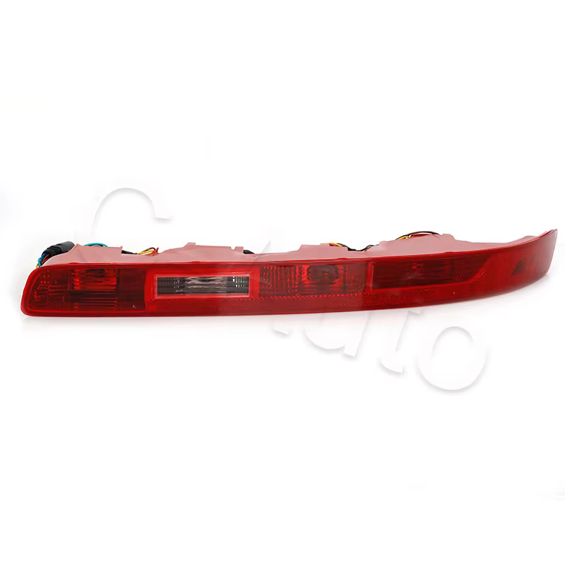 Aplicación de la luz trasera en Audi Q7 2006-2015