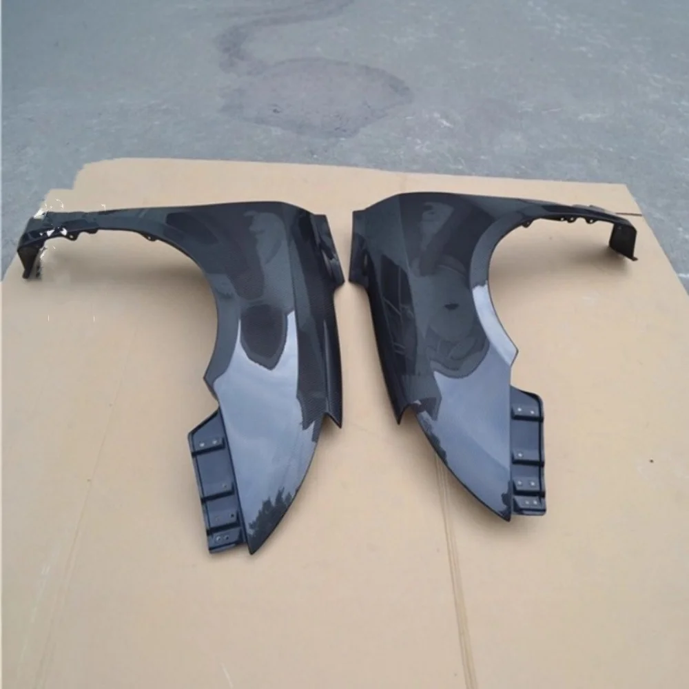 Guardabarros fibra de carbono húmedo sport para Suzuki Swift - imagen 2