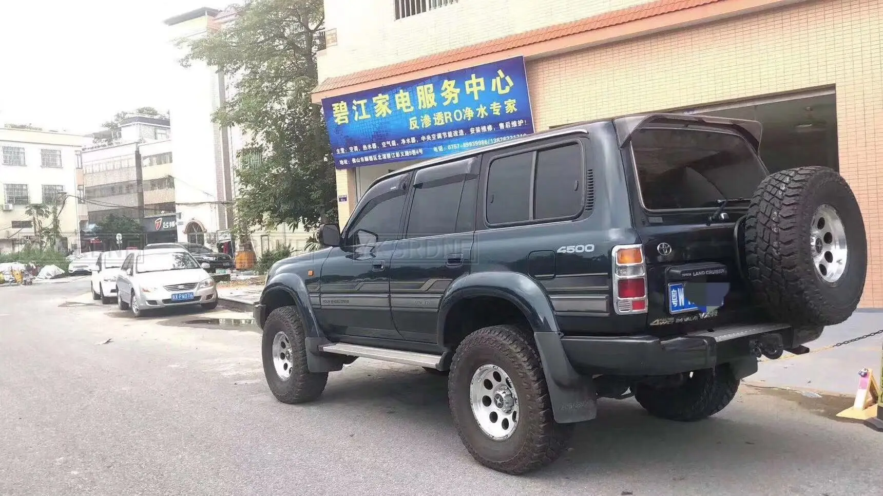 Alerón trasero Toyota Land Cruiser FJ80 LC80 FJ90 LC100 - imagen 4