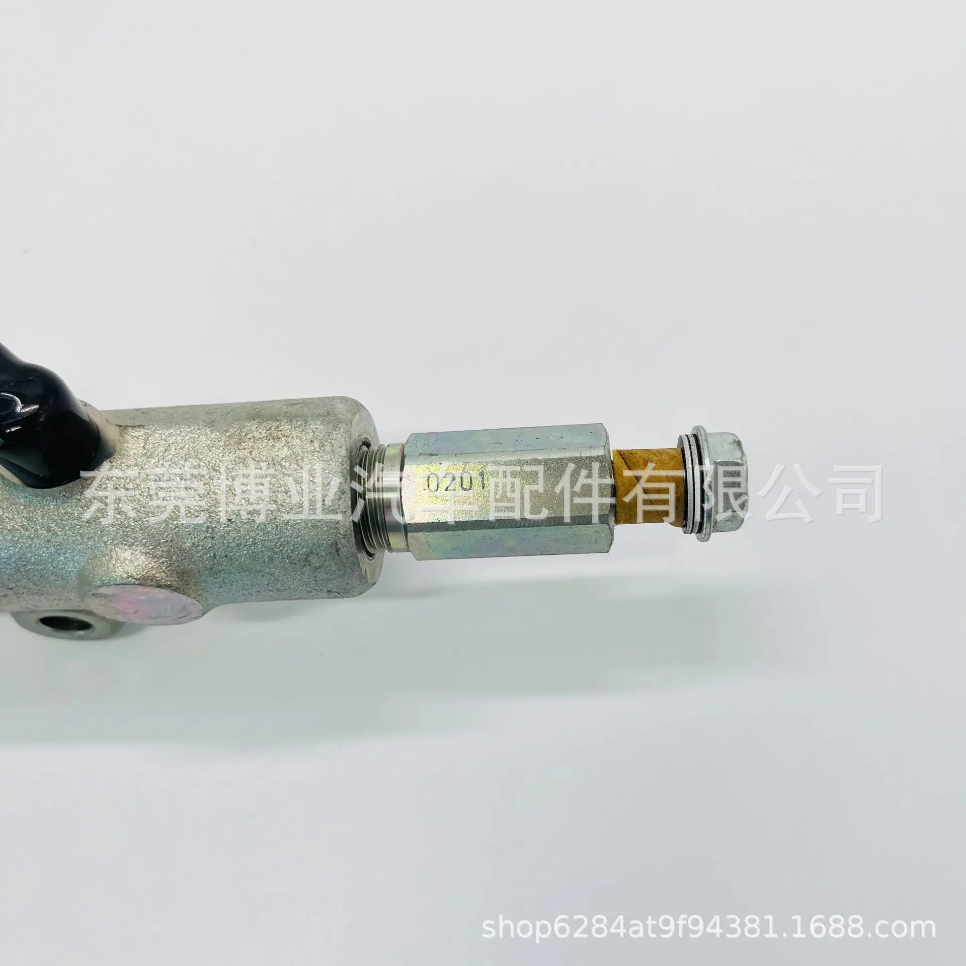 095440-1090 1J574-50600 Rampa common rail para Kubota M180X - imagen 3