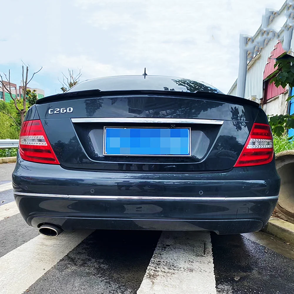Alerón trasero estilo M4 para Mercedes Clase C W204 (2007-2014) - imagen 2