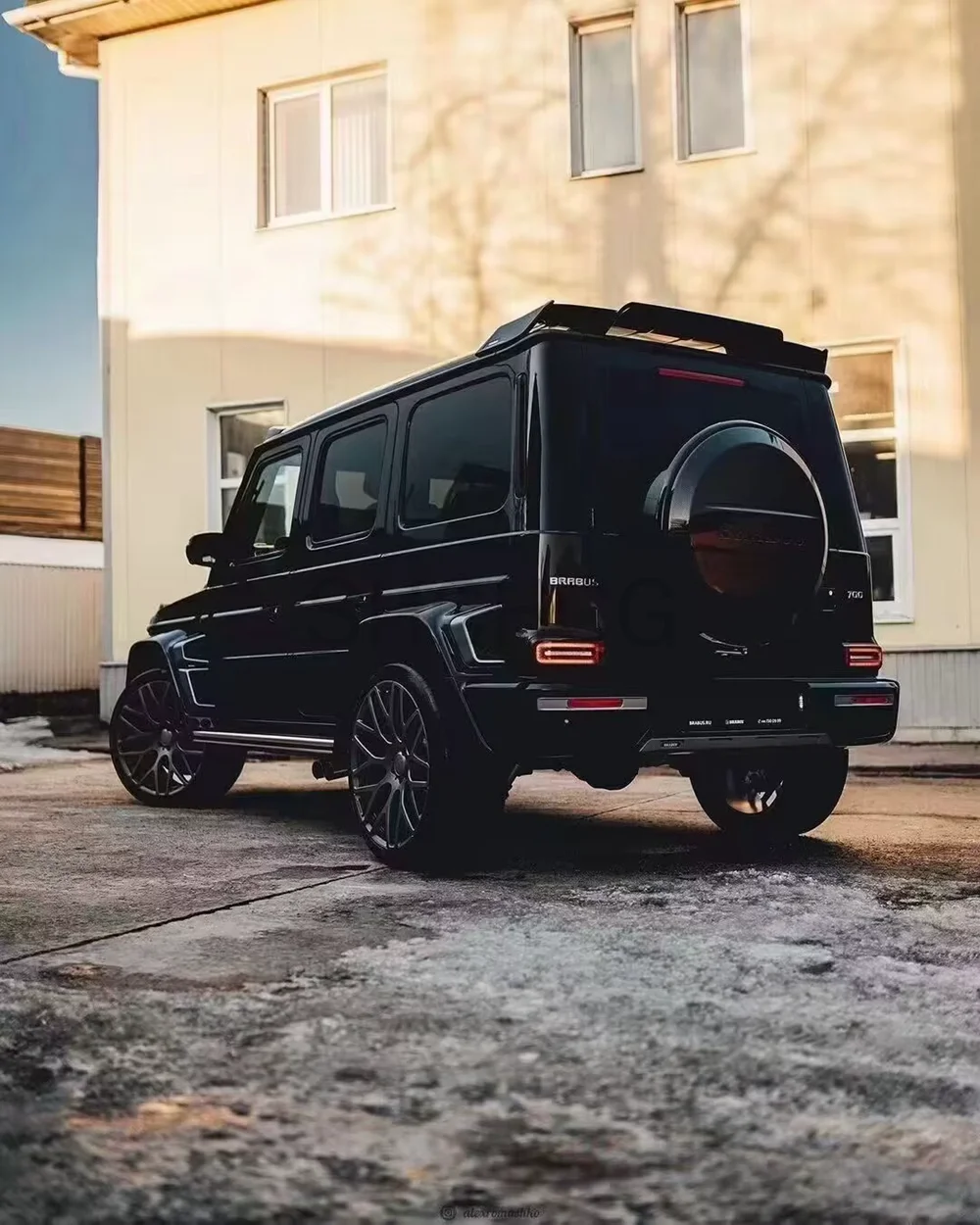 Alerón de techo trasero en fibra de carbono para Mercedes-Benz G W464 - imagen 3