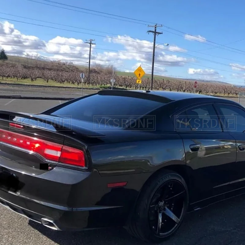 Alerón de techo negro brillante para Dodge Challenger y Charger - imagen 2