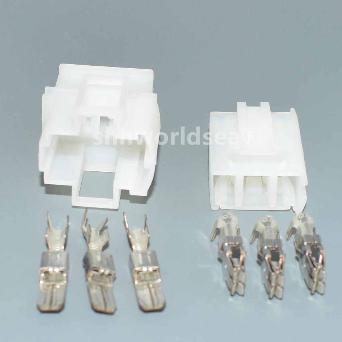 Enchufe encendedor cigarrillos Skoda 3 pines - OEM 1J0919321 - imagen 3