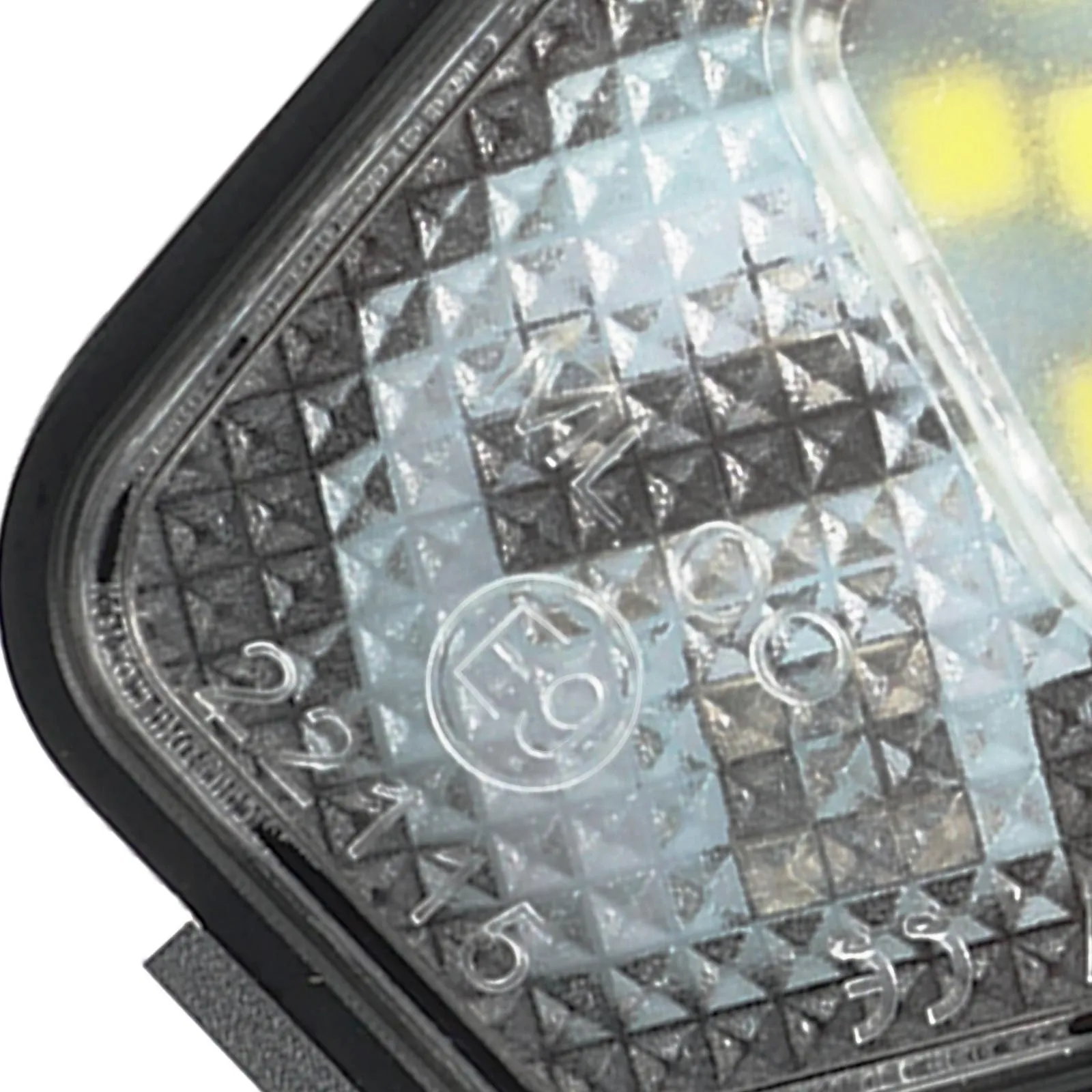 Luces LED Canbus sin errores bajo espejo lateral Mercedes A/C/E/CLA/GLA - imagen 3