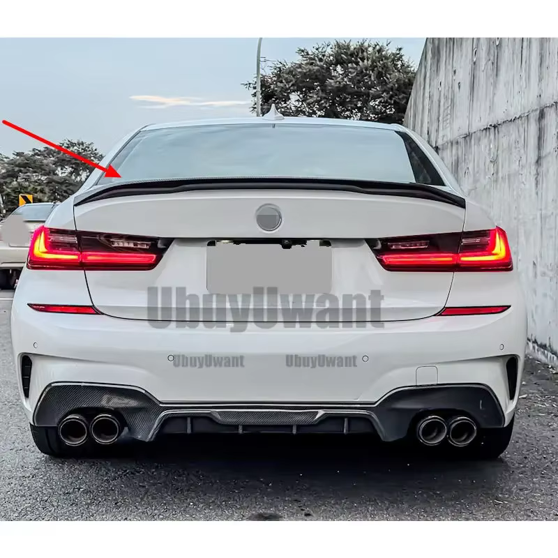 Detalle del spoiler exterior estilo MP