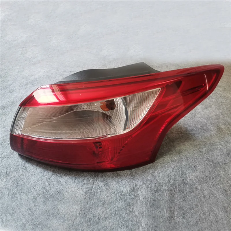 Piloto trasero LED Ford Focus 2012-2014 con luz de freno - imagen 4