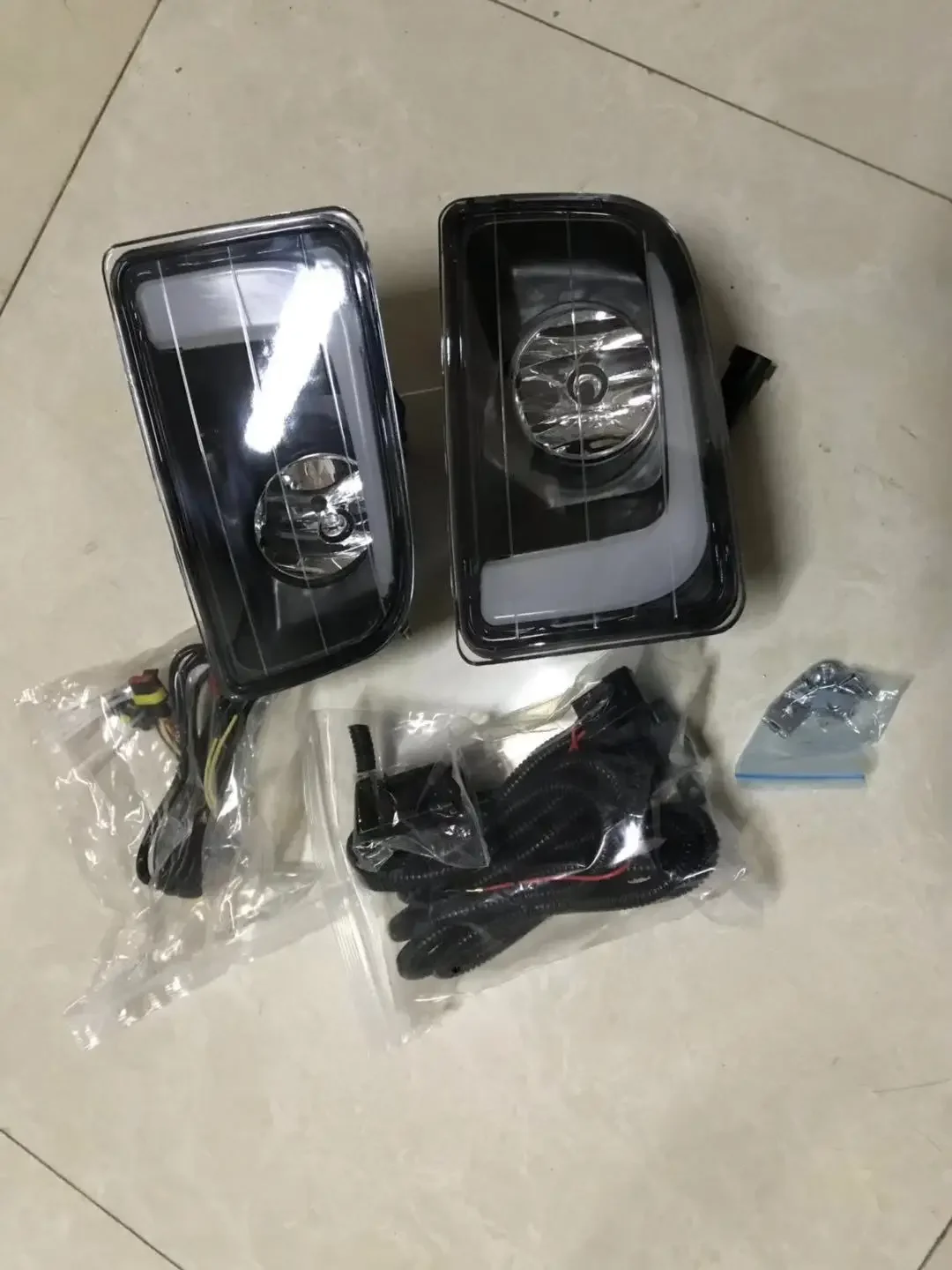 Luces LED DRL con intermitente ISUZU D-Max 2014-2015 - imagen 3