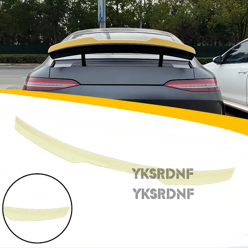 Cubierta de alerón trasero en acabado negro brillante para Mercedes AMG GT