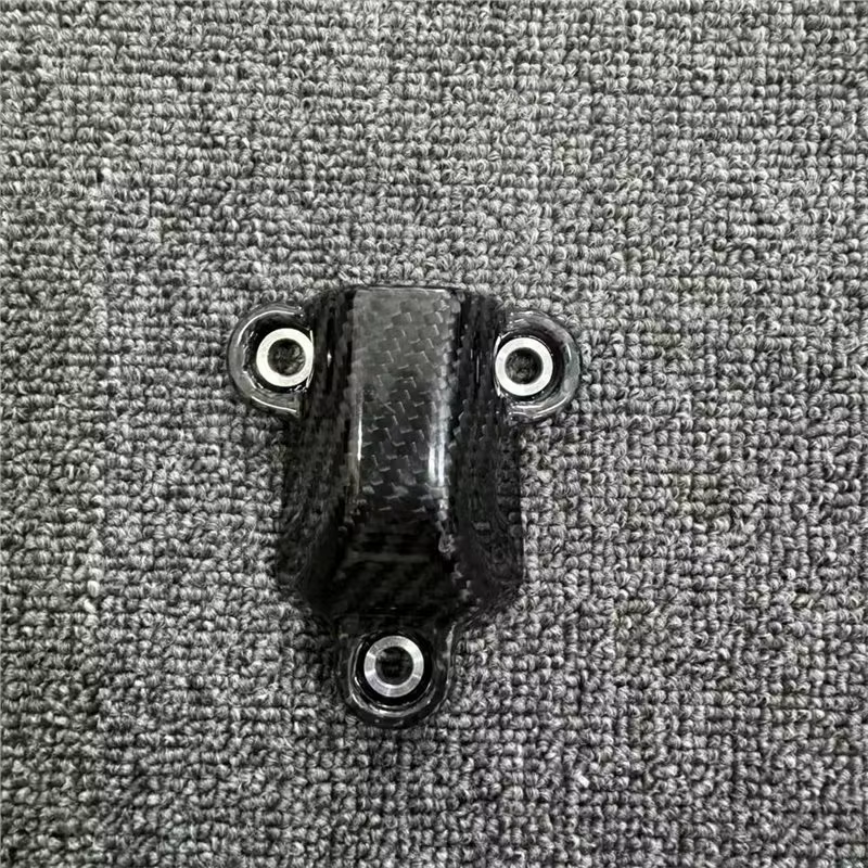 Cubierta motor en fibra de carbono BMW S1000RR/S1000R/S1000XR - imagen 4