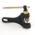 Chain remover