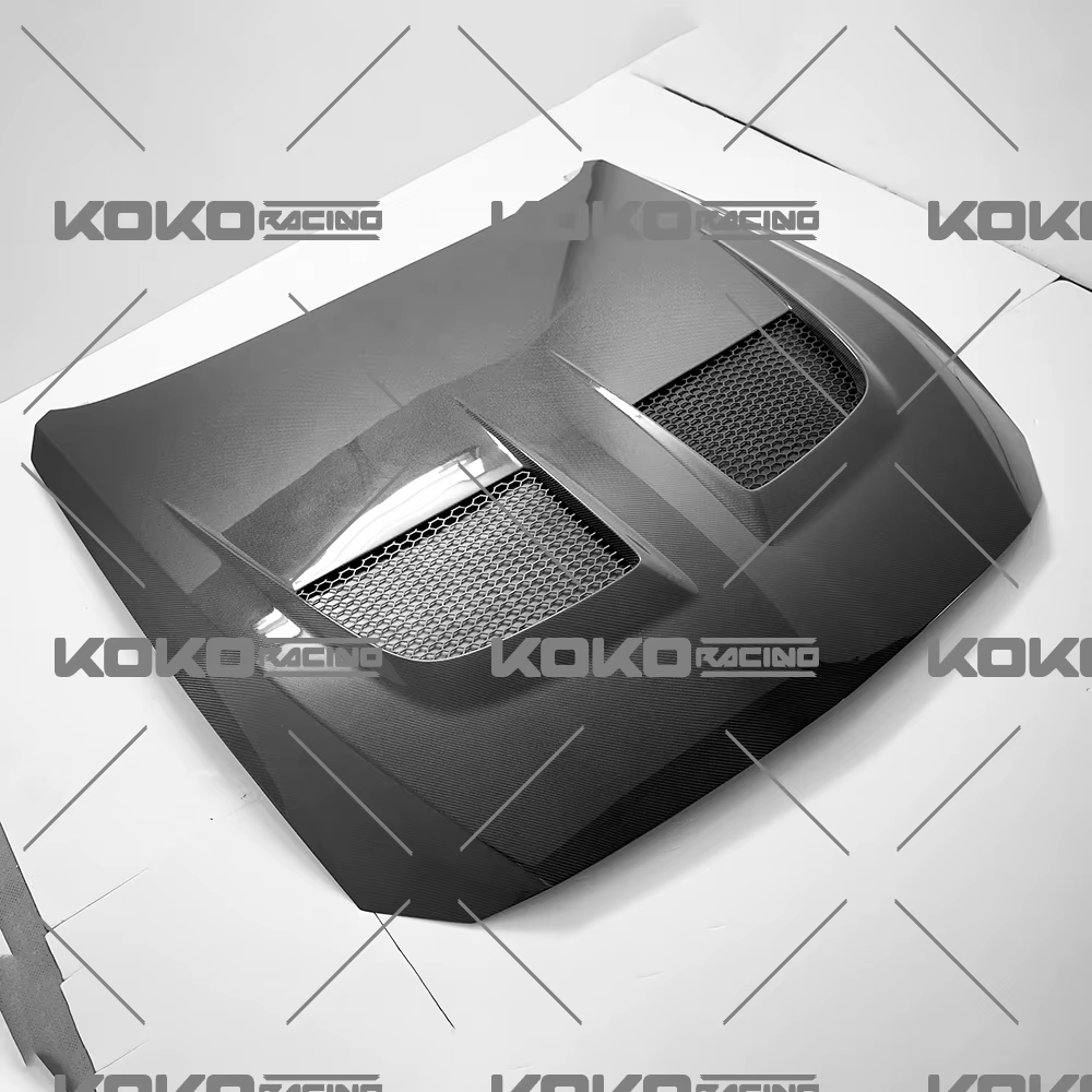 Rejilla ventilación capó fibra carbono Ford Mustang GTD 2024 - imagen 3