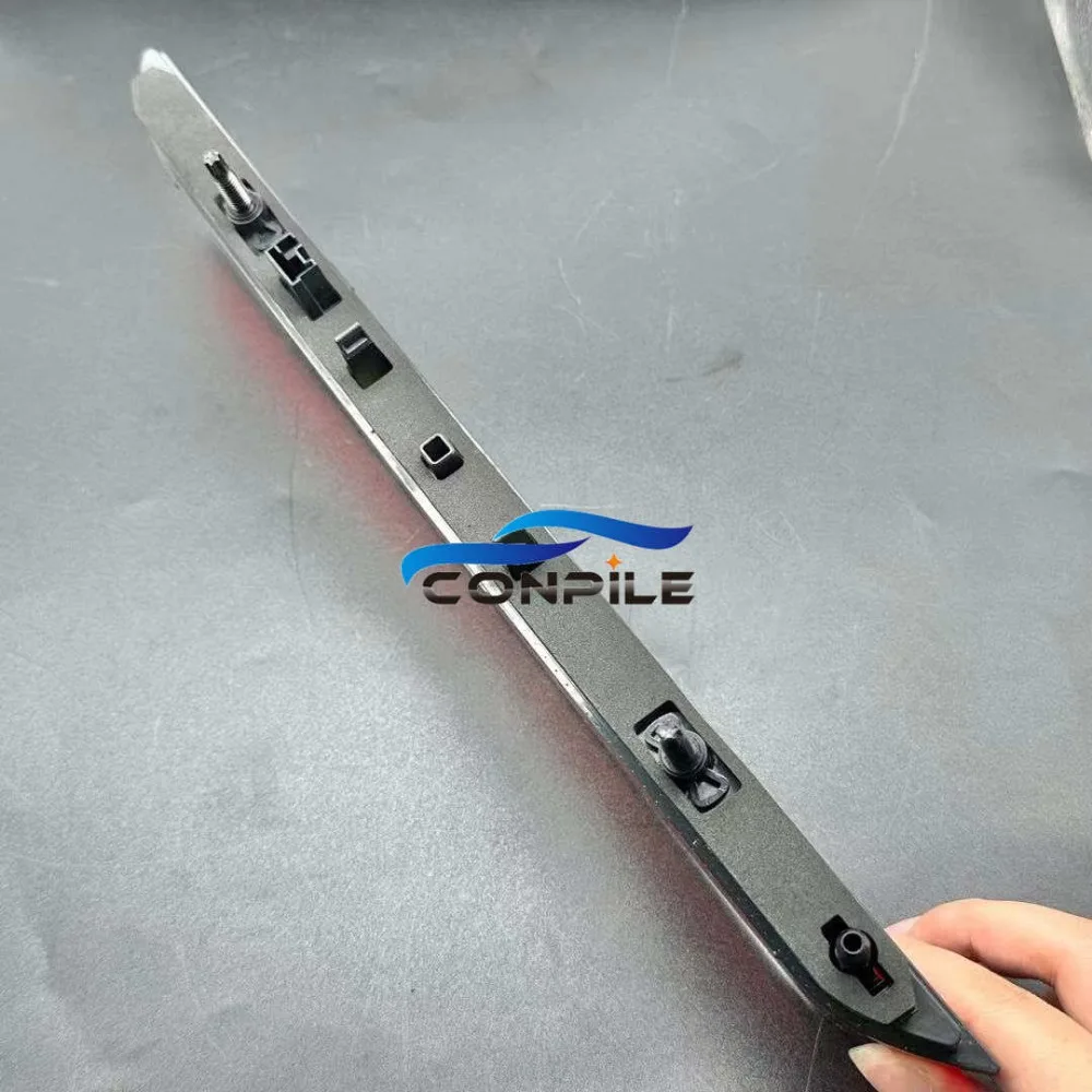 Tercer stop LED de montaje alto para Peugeot 2008 y Citroën C4 Picasso - imagen 4