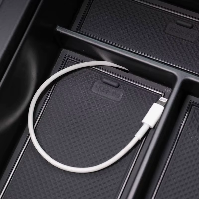 Caja almacenamiento reposabrazos central ABS – Chery Tiggo 8 Pro Max - imagen 5