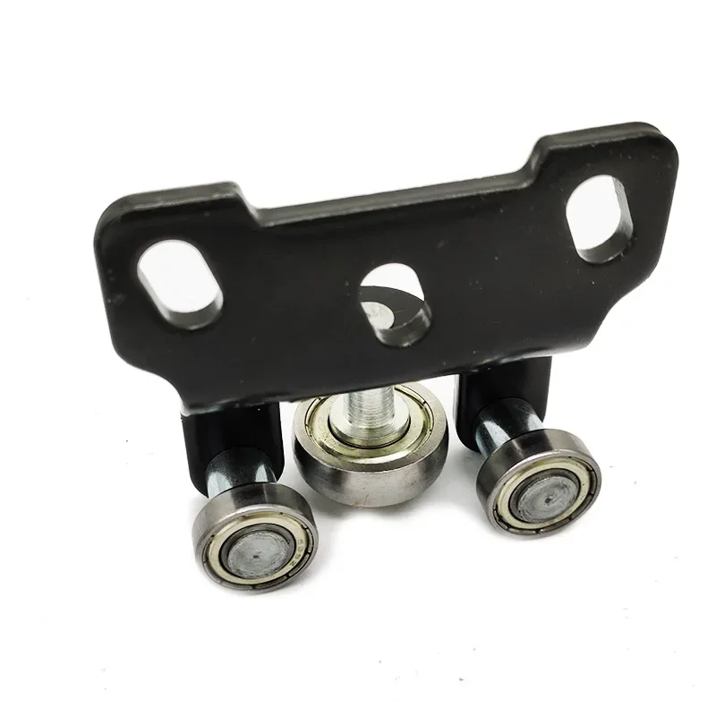 Rodillo guía central derecho para puerta corredera Ford Transit V363 - imagen 3