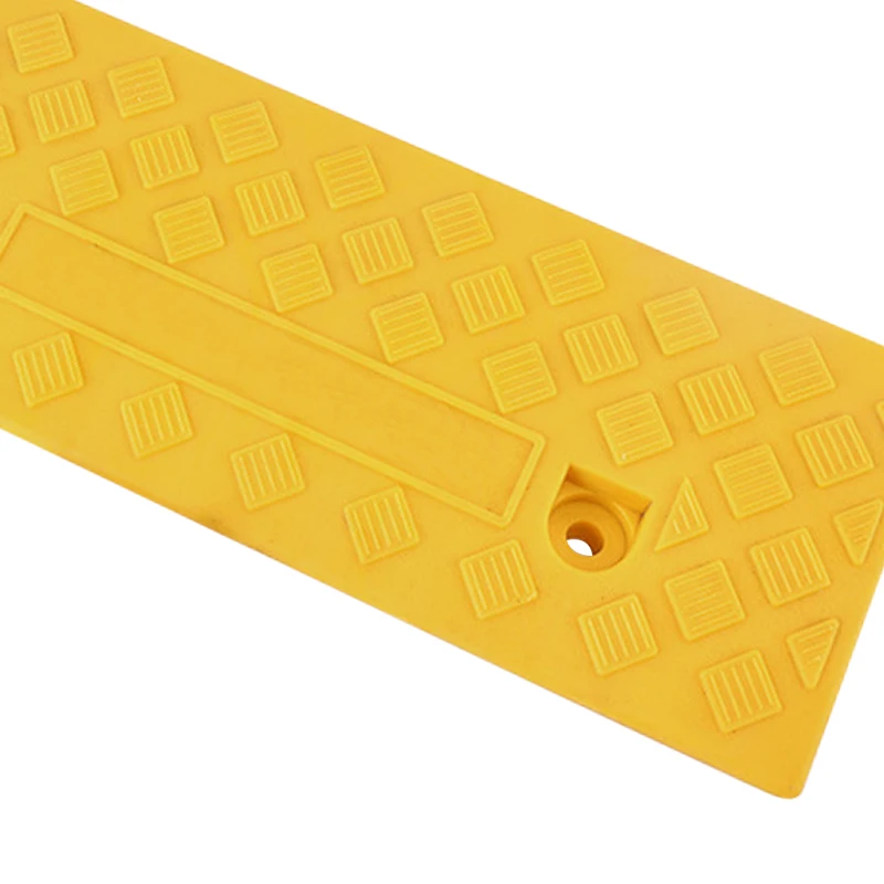 Rampa de pendiente para coche – Acera antideslizante 13cm - imagen 4