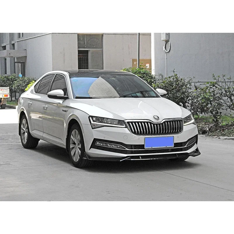 Alerón de parachoques delantero para SKODA SUPERB, faldones delanteros divisores de 2019 a 2022, Kit de carrocería de coche, accesorios que transforman el estilo - imagen 3