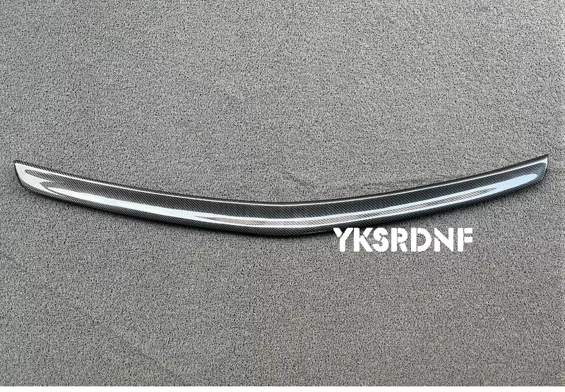 Alerón de fibra de carbono para Mercedes Clase E W212 - imagen 4
