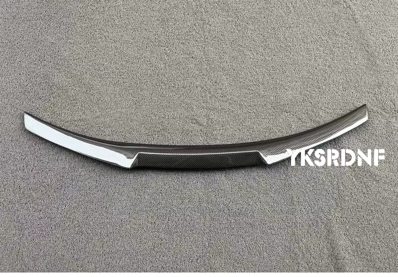 Alerón trasero de carbono estilo M4 Volkswagen Passat CC 2019-2023 - imagen 3