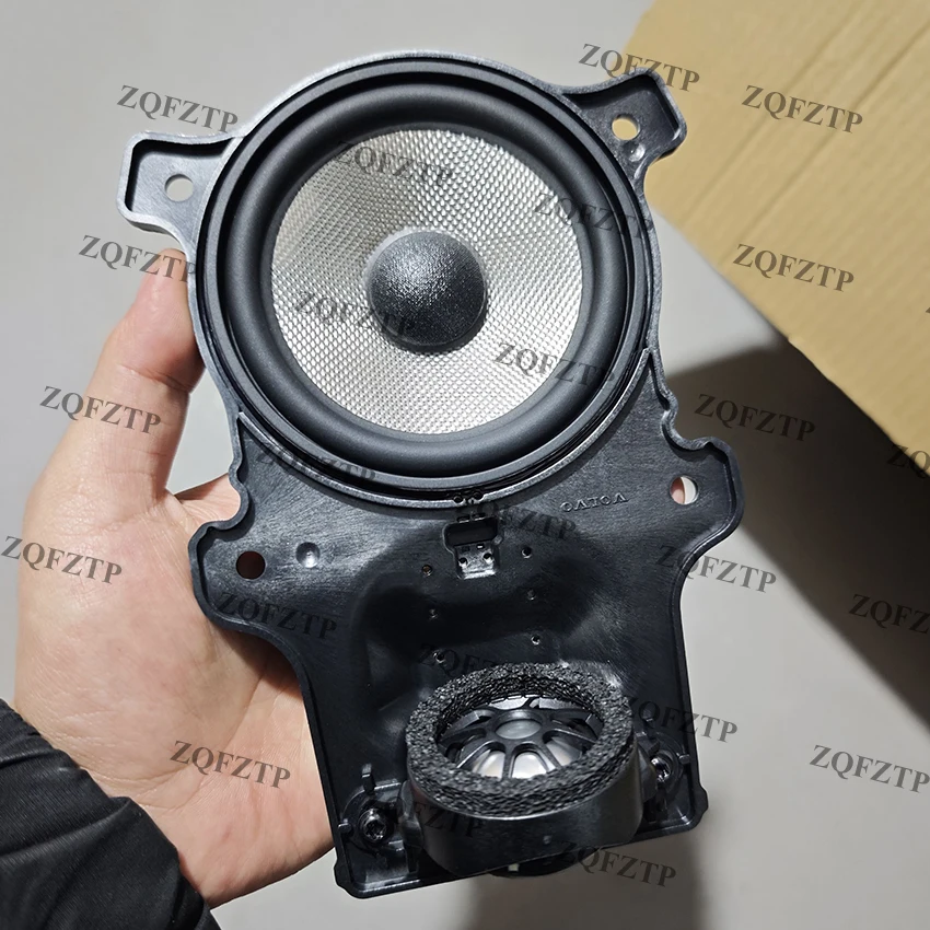 Cubierta del altavoz central para Volvo XC60 2018-2024 - imagen 3