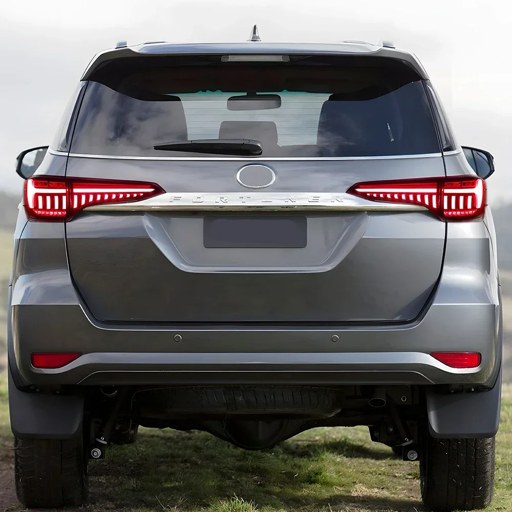 Luces Traseras LED Secuencial Toyota Fortuner 2016-2020 Diseño Streamer