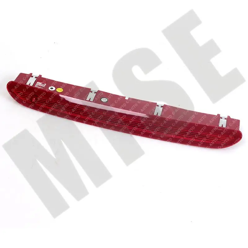 Luz de freno LED Volkswagen Golf 6/7 y Polo 6R (2011-2017) - imagen 2