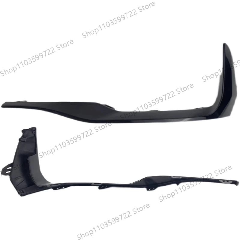 Accesorio decorativo para la zona de los faros traseros