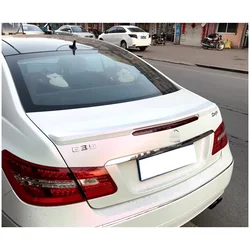 Alerón W207 Mercedes Clase E Coupé E260 y E350 negro brillante