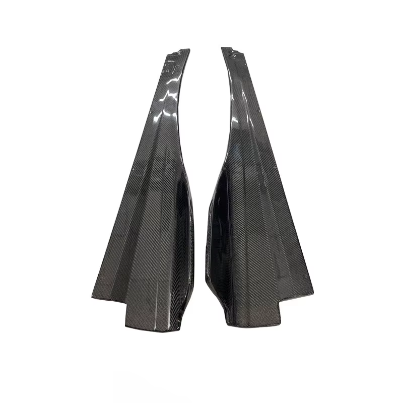Faldones laterales V Style de fibra de carbono para McLaren 720S - imagen 3