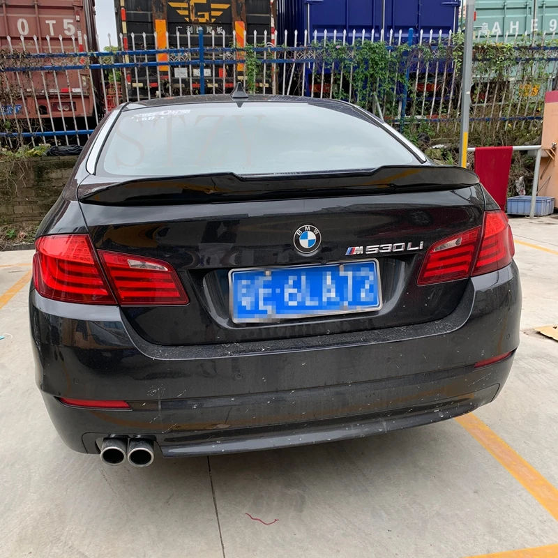 Spoiler trasero PSM negro brillante BMW 5 Series F10 2011-2017 - imagen 4