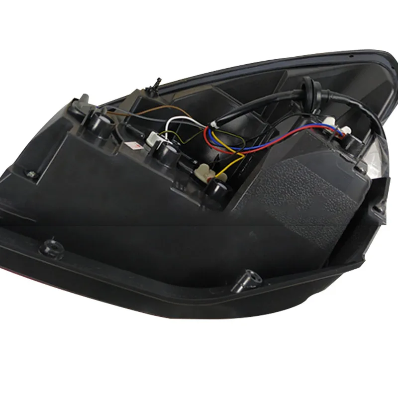Piloto trasero derecho Opel Antara 2011 – intermitente, freno y marcha atrás - imagen 5
