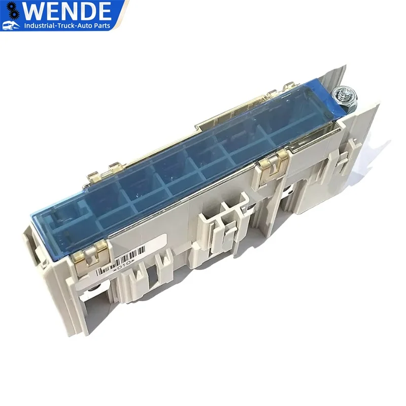 82620-71012 Bloque de fusibles - Toyota Hilux KUN25 Fortuner - imagen 2