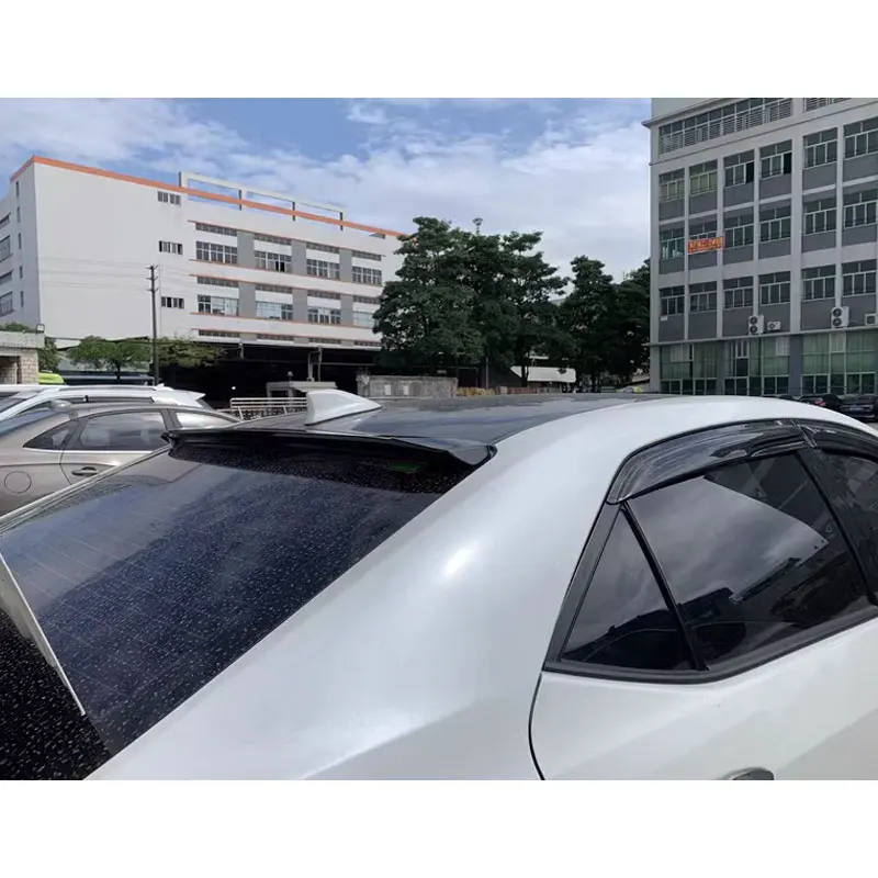 Alerón de techo negro Toyota Corolla Sedan 2014-2018 - imagen 3