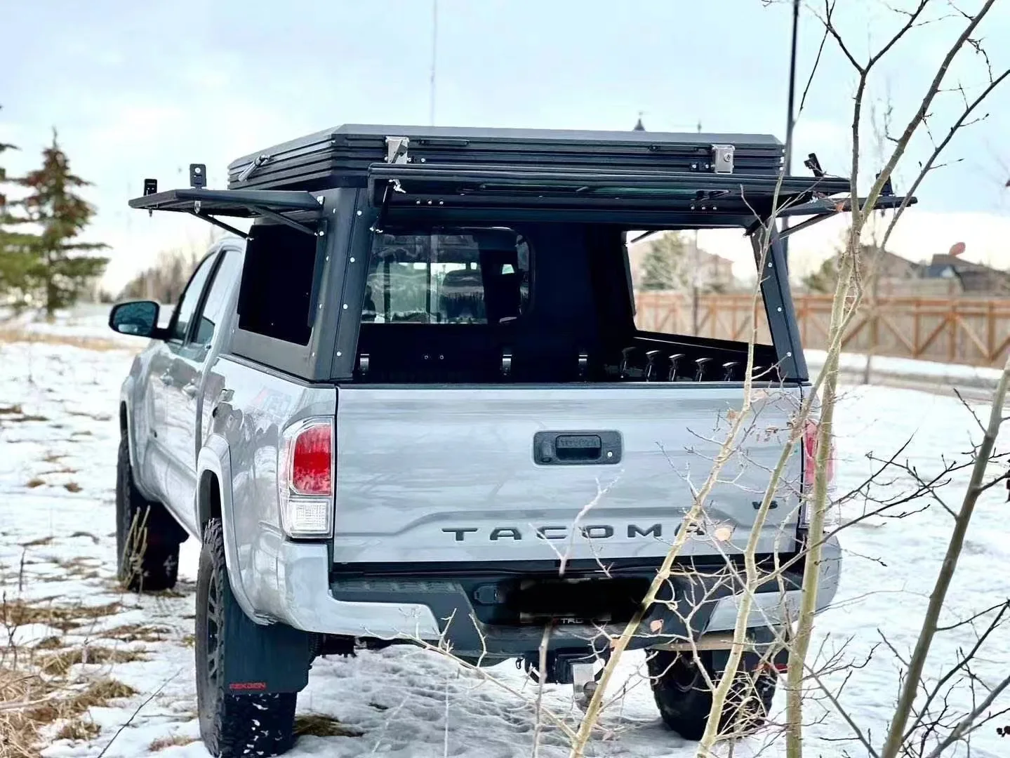Camper elevable de aluminio para camioneta Toyota Tacoma - imagen 2